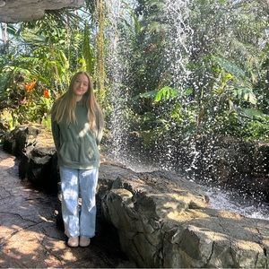 Meet your Posher, Tessa